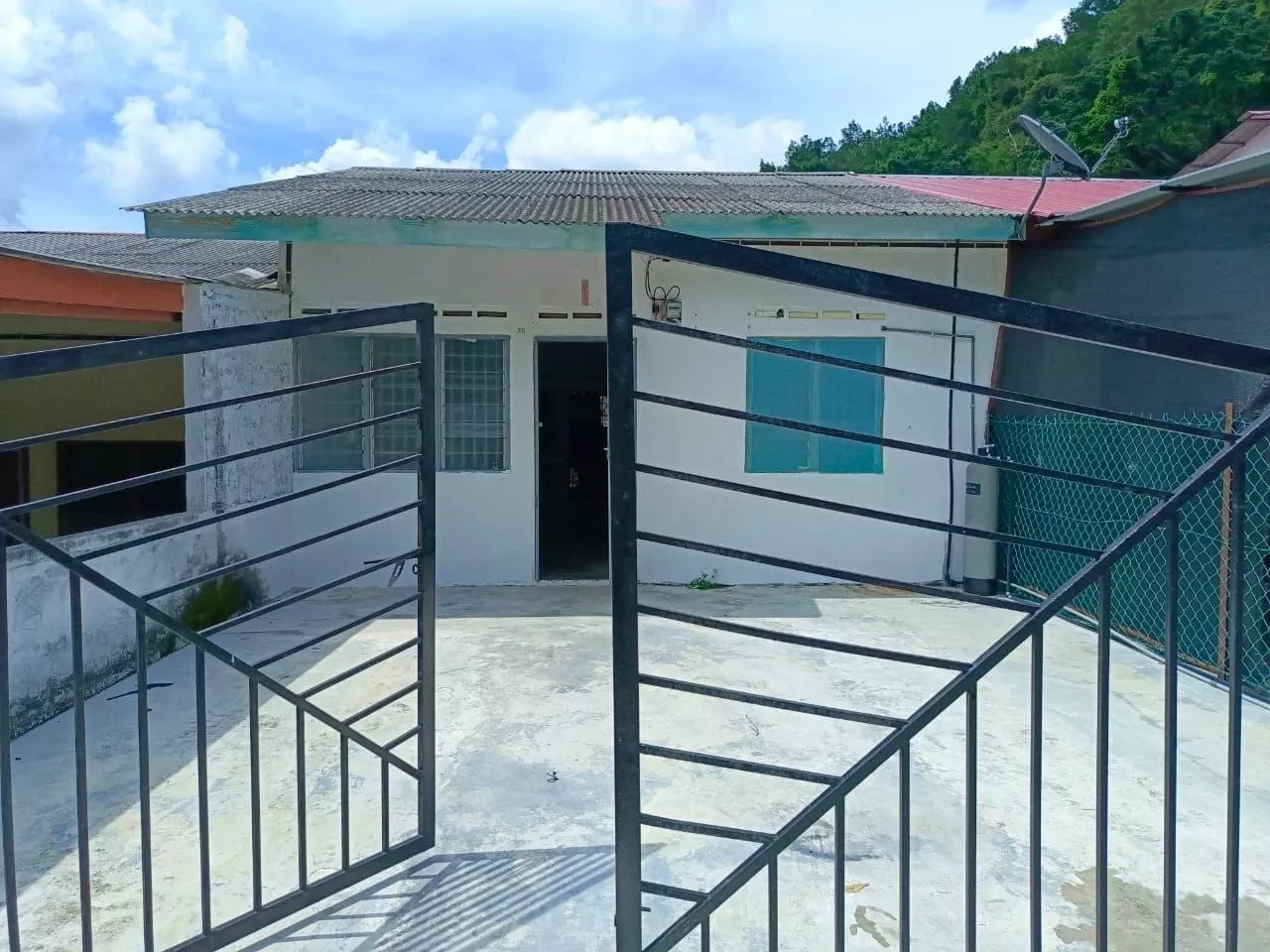 Batu Pahat Taman Bukit Mutiara